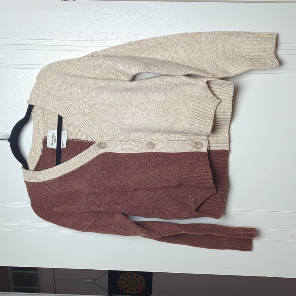 NWT A&F - Spliced Short Cardigan - Picture 2 of 8